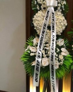 Funeral heart Sympathy